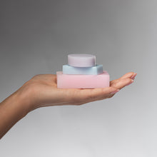 Carica l'immagine nel visualizzatore di Gallery, sapone artigianale bava di lumaca shelix made in italy naturale
